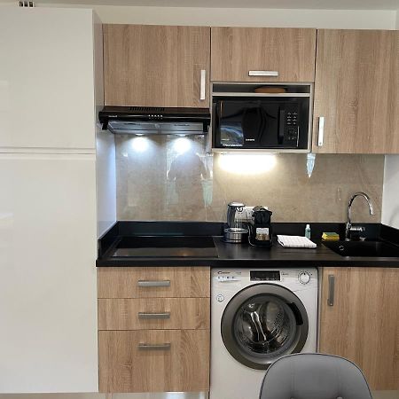 Superbe Appartement Idealement Situe A カンヌ エクステリア 写真