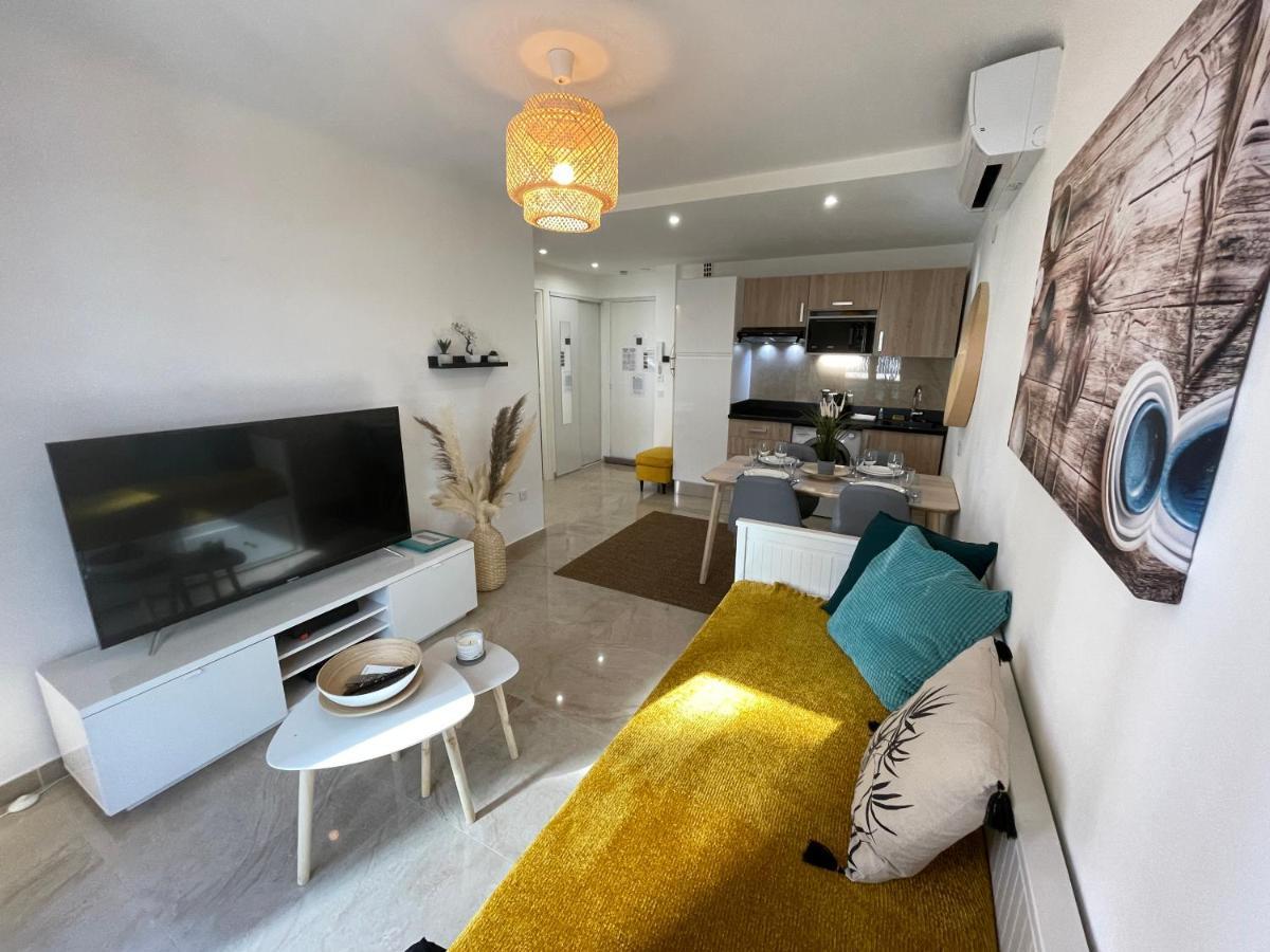 Superbe Appartement Idealement Situe A カンヌ エクステリア 写真